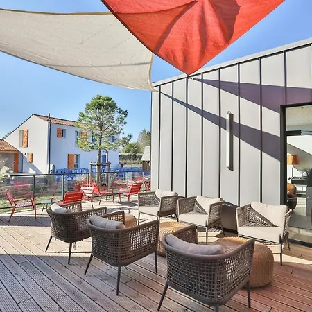 Apart Otel Pierre & Premium Les D'olonne 5*