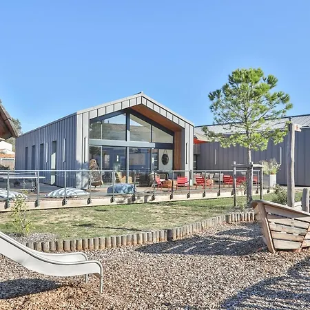 Pierre & Premium Les D'olonne 5*