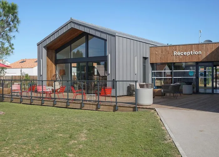 Pierre & Premium Les D'olonne 5* レ・サ​​ーブル・ドロンヌ