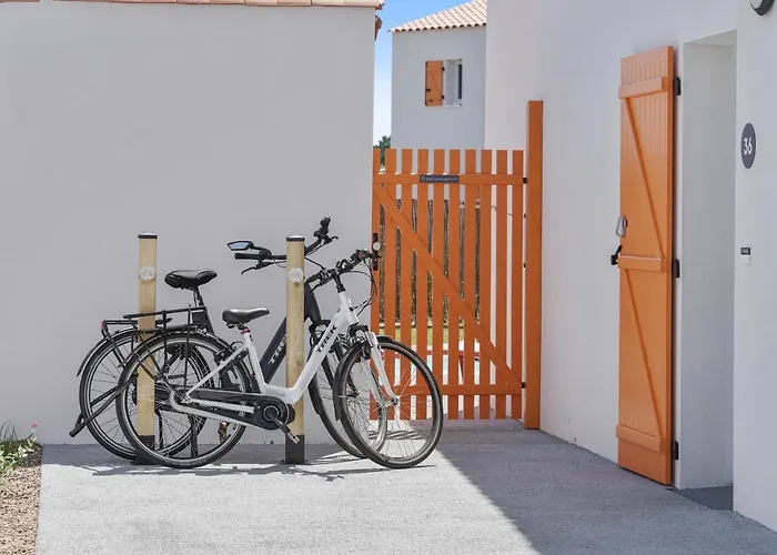 Pierre & Premium Les D'olonne 5*