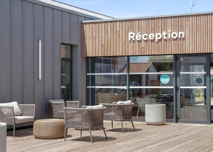 Pierre & Premium Les D'olonne 5*