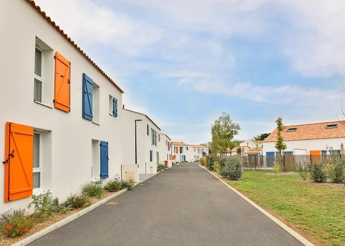 Pierre & Premium Les D'olonne 5* Les Sables-dʼOlonne