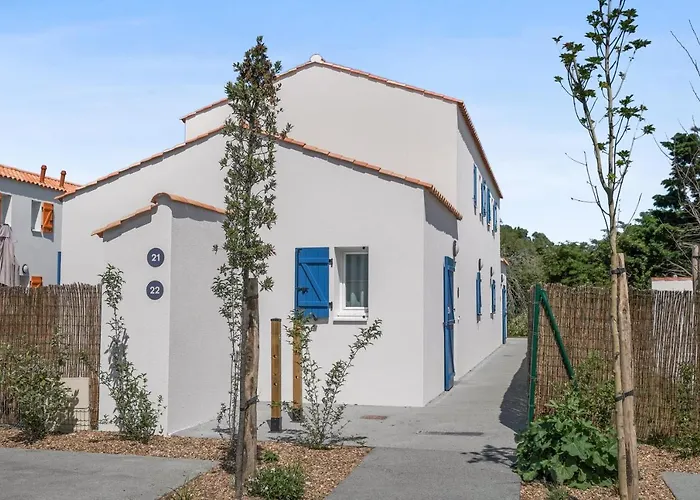 Apart-hotel Pierre & Premium Les D'olonne